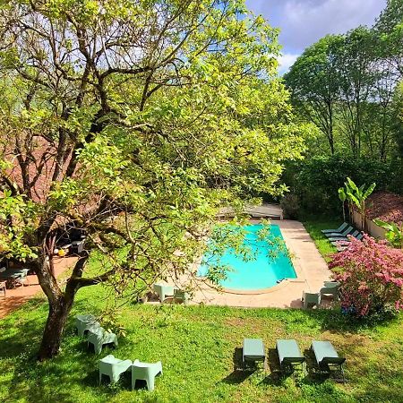 Le Manoir Du Moulin De Madame Panzió Villeneuve-sur-Lot Kültér fotó